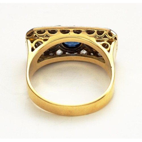 1251 - A SAPPHIRE AND DIAMOND RING