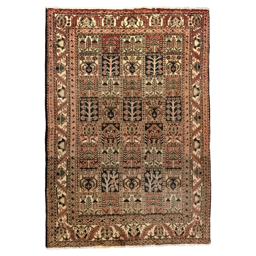 223 - A BAKHTIARI RUG&nbsp;276 by 192cm