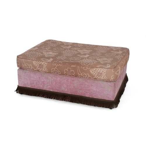 325 - AN UPHOLSTERED OTTOMAN