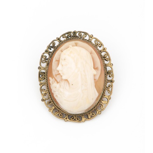 1236 - A CAMEO PENDANT 