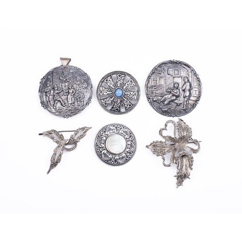 676 - VARIOUS PENDANTS