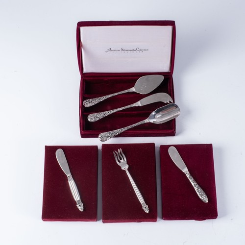 845 - A COLLECTION OF AMERICAN SILVER PLATE CUTLERY