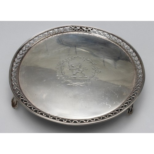 592 - A GEORGE III SILVER SALVER, THOMAS HANNAM AND JOHN CARTER, LONDON, 1766