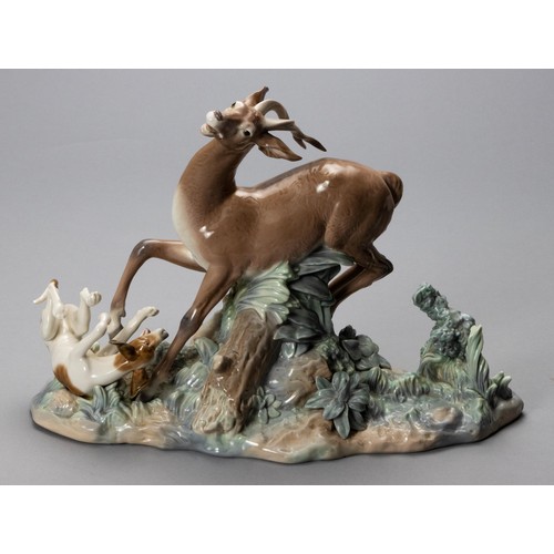 110 - A FIGURE OF A DEER, LLADRO