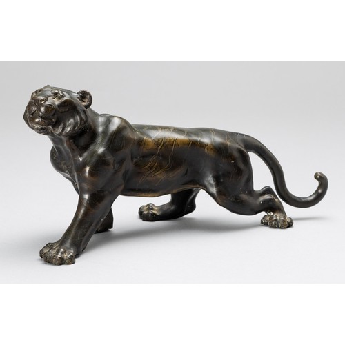 842 - A JAPANESE BRONZE TIGER