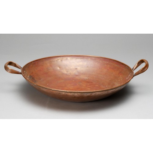 1203 - A COPPER TART PAN