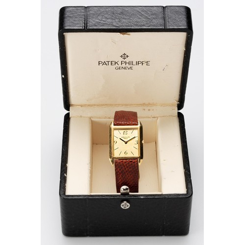 1136 - A GENTLEMAN'S GOLD WRISTWATCH, PATEK PHILIPPE