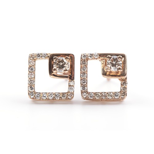 953 - A PAIR OF DIAMOND DRESS EARRINGS, 0.50 CARATS