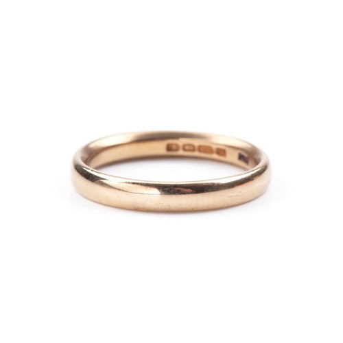 971 - A GOLD WEDDING BAND