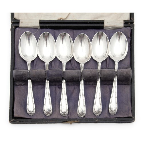 613 - A VICTORIAN CASED SILVER SET OF SIX SPOONS, ATKIN BROTHERS, SHEFFIELD, 1885