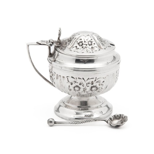 129 - AN EDWARD VII SILVER MUSTARD POT, CHARLES PERRY AND CO, BIRMINGHAM, 1903