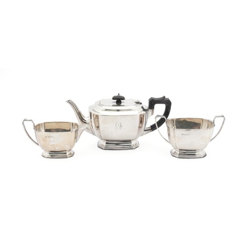 638 - A GEORGE VI SILVER THREE-PIECE TEA SERVICE, ELKINGTON AND CO LTD, BIRMINGHAM, 1939