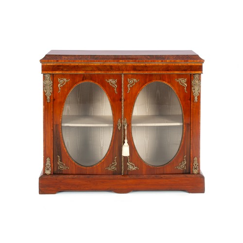 324 - A FRENCH-STYLE WALNUT DISPLAY CABINET, 20TH CENTURY