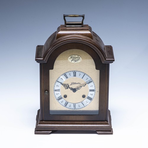 7 - A MAHOGANY MANTEL CLOCK, MODERN