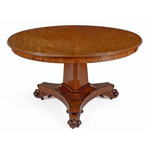 283 - A VICTORIAN MAHOGANY CENTRE TABLE