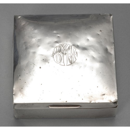 141 - A GEORGE V SILVER CIGAR BOX, MAKERS MARK RUBBED, BIRMINGHAM, 1931