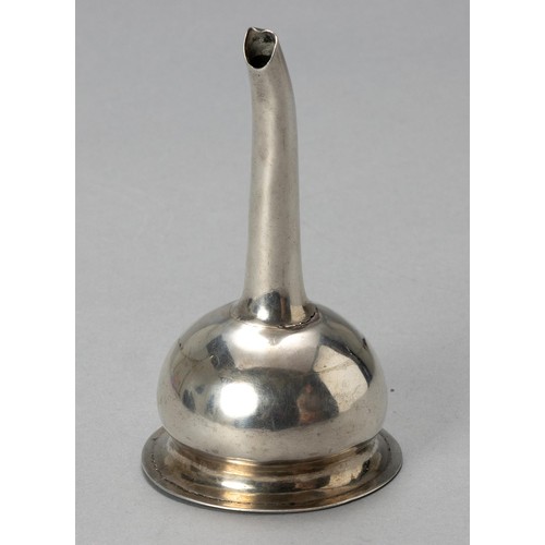 655 - A SILVER FUNNEL, MAKER AND DATE MARKS RUBBED