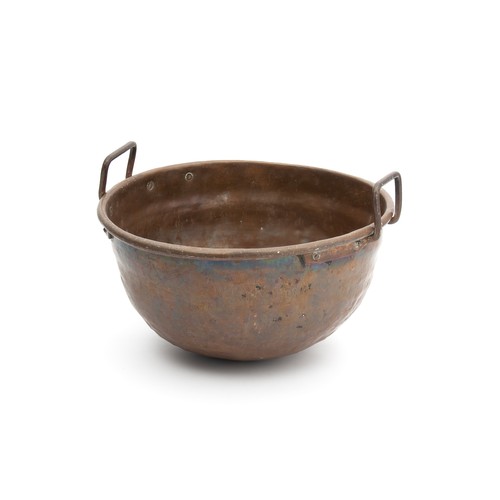 10 - A ROUND COPPER POT