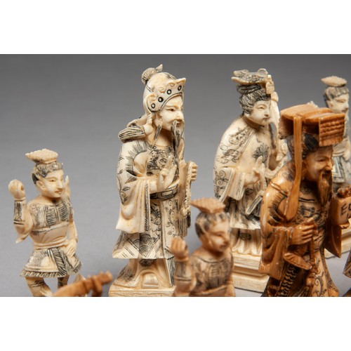 845 - A BONE CHESS SET