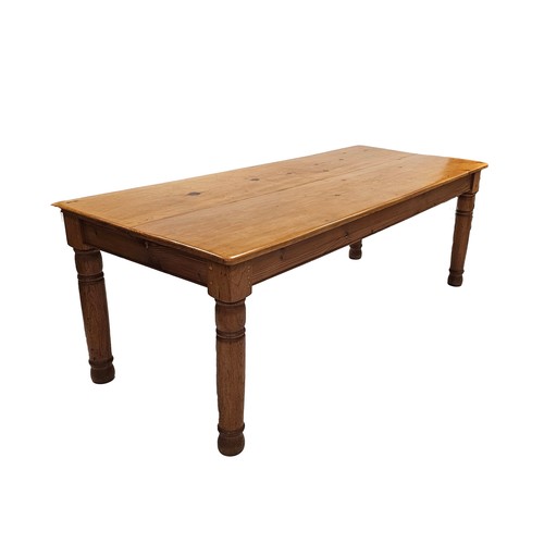 358 - A CAPE PINE DINING TABLE, 20TH CENTURY