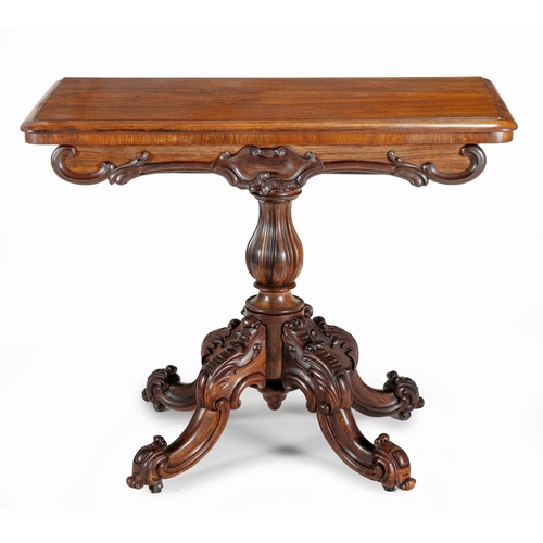 384 - A VICTORIAN ROSEWOOD TEA TABLE