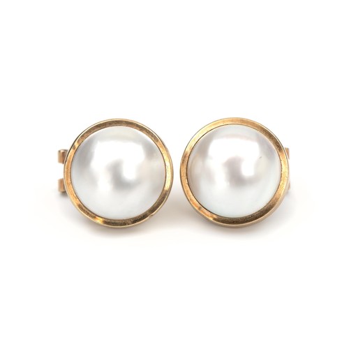 177 - A PAIR OF MABE PEARL EARRINGS