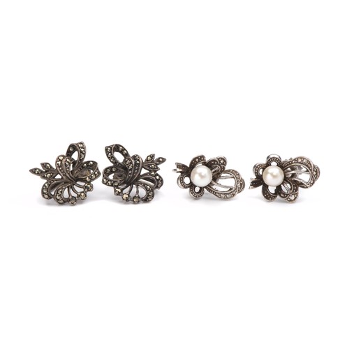 173 - TWO PAIRS OF SILVER EARRINGS