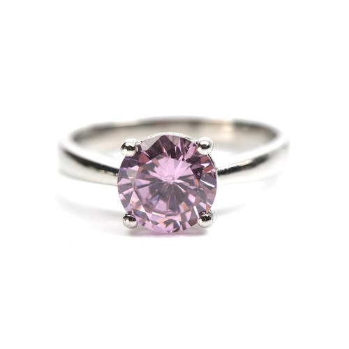 157 - A GEMSTONE DRESS RING