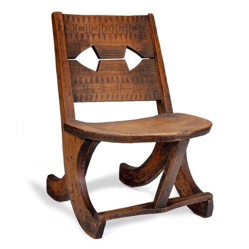 9 - AN ETHIOPIAN CHAIR