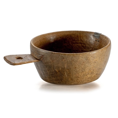 76 - AN ETHIOPIAN FOOD VESSEL