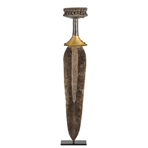 83 - A KONDA CEREMONIAL KNIFE, DRC