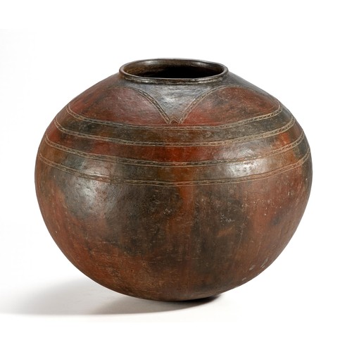 92 - A SHANGAAN BEER POT, LIMPOPO PROVINCE