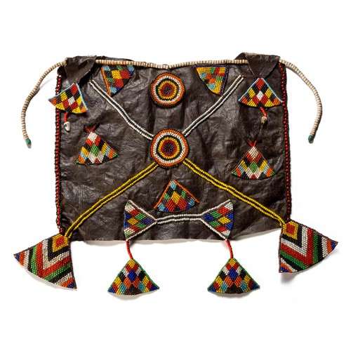 143 - A MWILA APRON, ANGOLA