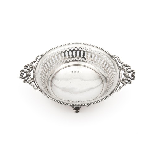 995 - A SILVER SWEET DISH, MAKERS MARK RUBBED, BIRMINGHAM, 1911