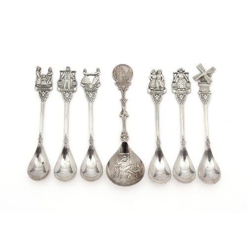 910 - A COLLECTION OF SILVER SPOONS, VARIOUS MAKERS AND DATES