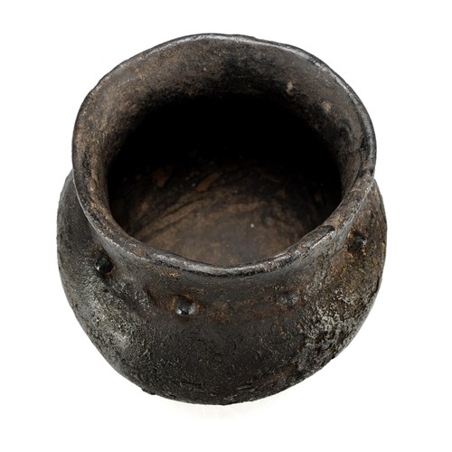 161 - A MWILA COOKING POT, ANGOLA