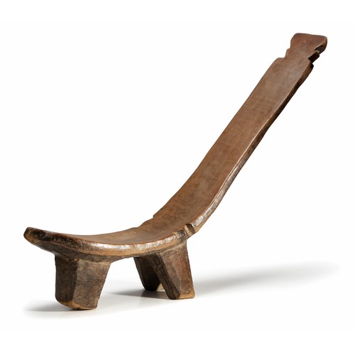 222 - A LOBI SLEEPING CHAIR, BURKINA FASO