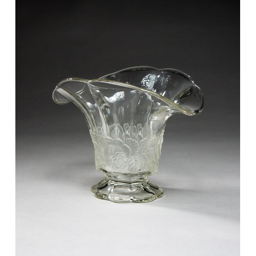 681 - A CZECHOZLOVAKIAN FOOTED GLASS VASE