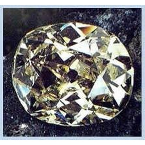 1268 - AN UNSET NATURAL DIAMOND 3,57 CARATS, CIRCA 1900