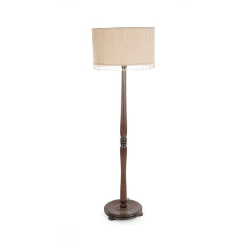 390 - A MAHOGANY STANDARD LAMP