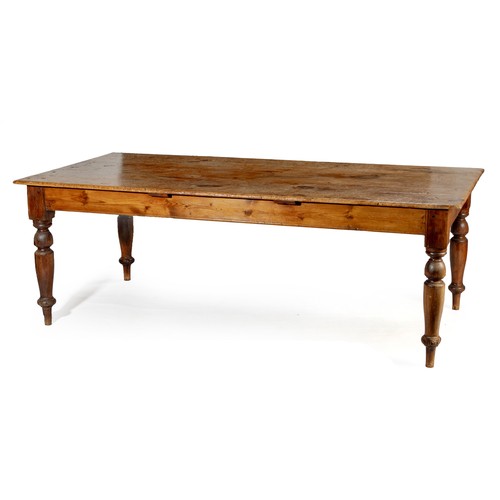 325 - A CAPE PINE TABLE, 19TH CENTURY