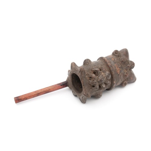 201 - AN IVORY COAST FERTILITY PIPE