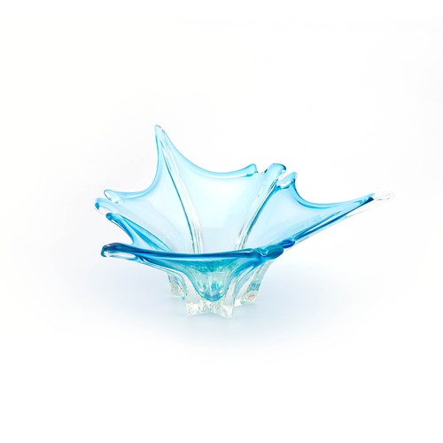 596 - A MURANO GLASS VASE