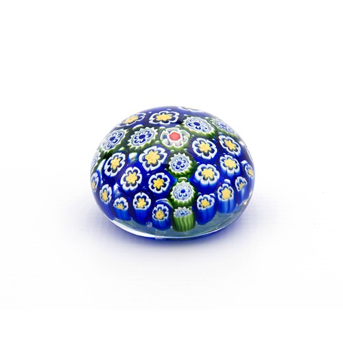 598 - A MURANO GLASS PAPERWEIGHT