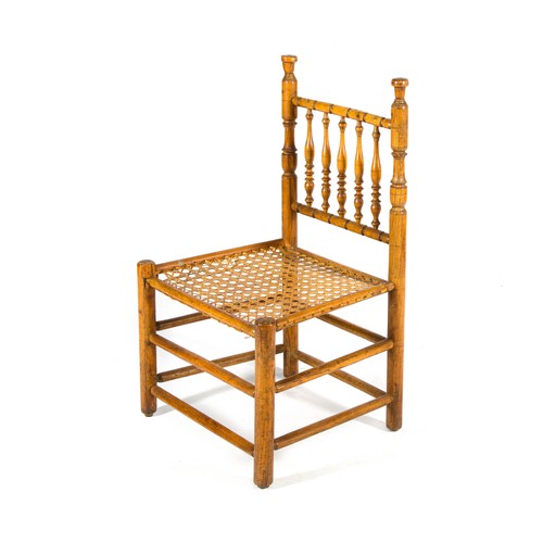 194 - A CAPE FRUITWOOD TOLLETJIE CHAIR