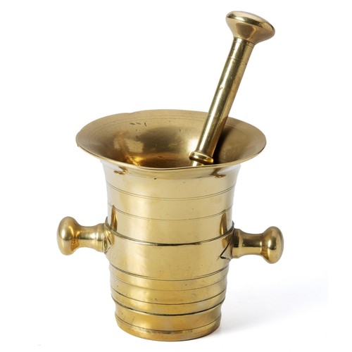 948 - A BRASS MORTAR AND PESTLE