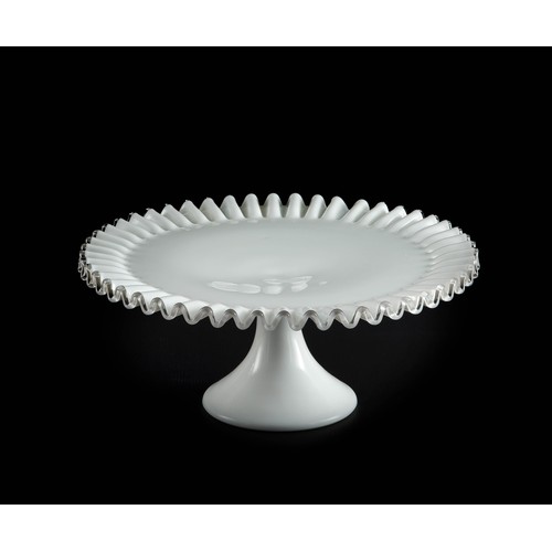 509 - A FENTON SILVER CREST CAKE STAND