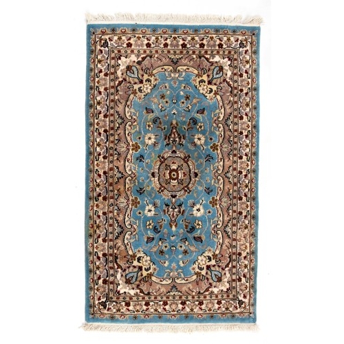 9 - A PAKISTANI RUG, MODERN 161 by 96cm