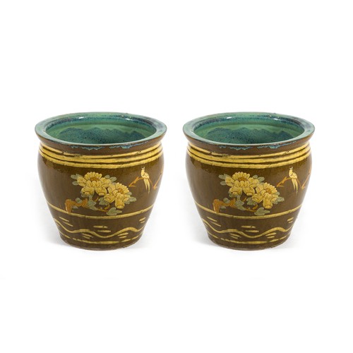 623 - A PAIR OF CHINESE JARDINIERES