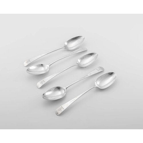 399 - A SET OF FIVE GEORGE III OLD ENGLISH PATTERN SILVER DESSERT SPOONS, HESTER BATEMAN, LONDON, 1783